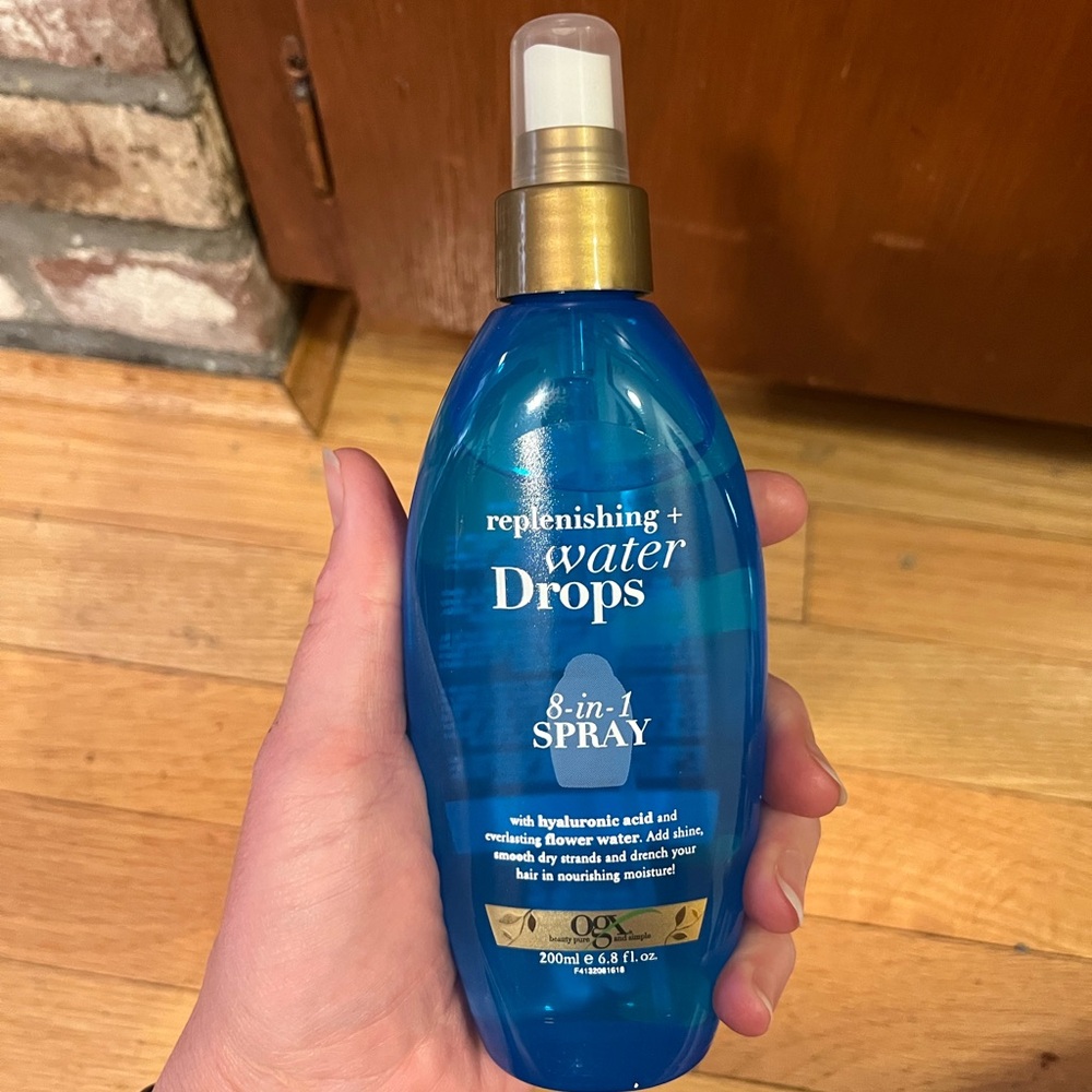 OGX replenishing water drops 8 in 1 hair spray 200ml 6.8 fl oz NEW